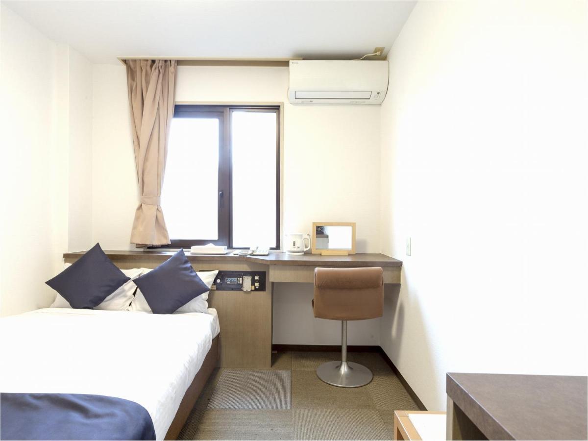 Business Hotel Yanagi Kitakyushu Kokura Buitenkant foto
