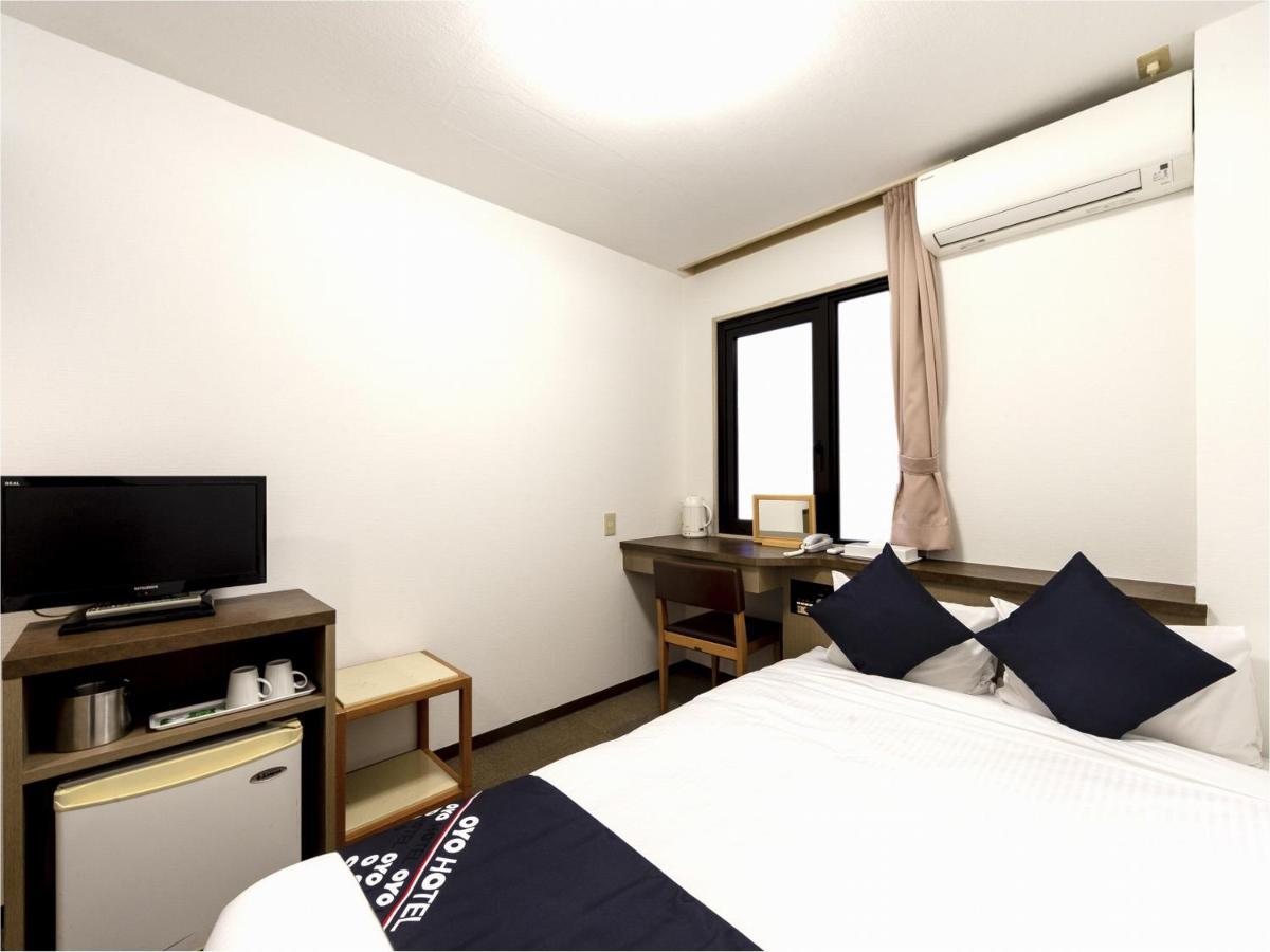 Business Hotel Yanagi Kitakyushu Kokura Buitenkant foto